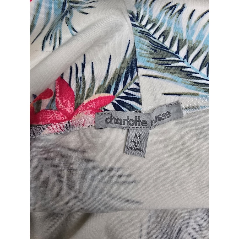 Charlotte Ruse Vibrant Tropical Print Skirt NWOT SZ: MEDIUM - Picture 4 of 4